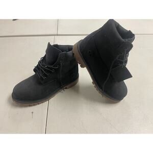 Timberland Boots Boys Size 5.5 Black Premium 6" Waterproof Primaloft ReBOTL